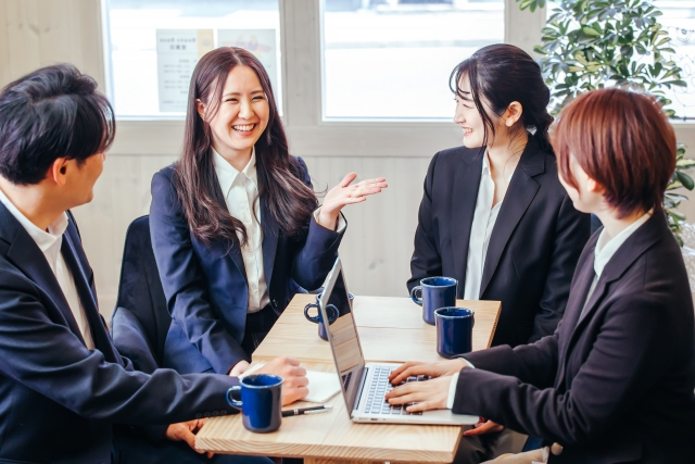 職場で孤立しない